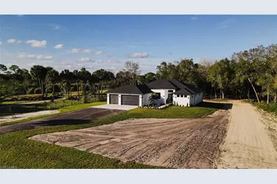 2565 28th Ave SE, Naples, FL 34117 - Photo 37