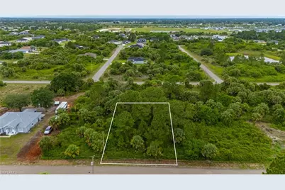 312 Laurel Ave S, Lehigh Acres, FL 33974 - Photo 11