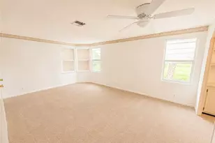 20 Grosbeak Ln, Naples, FL 34114 - Photo 9