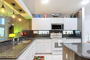 13351 Wild Cotton Ct, North Fort Myers, FL 33903 - Photo 7