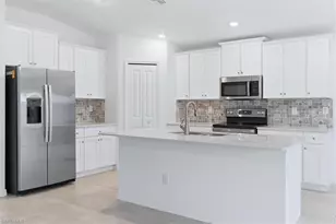 13963 Buckingham Oak Dr, Fort Myers, FL 33905 - Photo 3