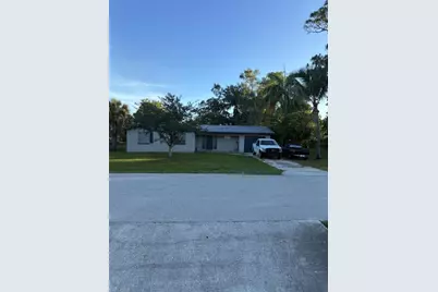 1839 Passaic Ave, Fort Myers, FL 33901 - Photo 1