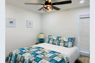 1111 SE 31st St, Cape Coral, FL 33904 - Photo 9