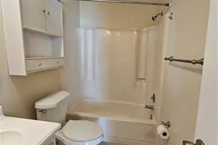 8101 Country Rd, Fort Myers, FL 33919 - Photo 25