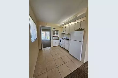 8101 Country Rd #201, Fort Myers, FL 33919 - Photo 7