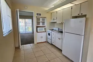 8101 Country Rd, Fort Myers, FL 33919 - Photo 7