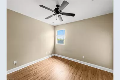 2105 NE 15th Ter, Cape Coral, FL 33909 - Photo 29