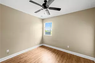 2105 NE 15th Terrace, Cape Coral, FL 33909 - Photo 29