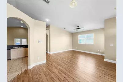 2105 NE 15th Ter, Cape Coral, FL 33909 - Photo 7