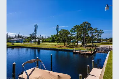 5725 Genesee Pkwy #10, Bokeelia, FL 33922 - Photo 27