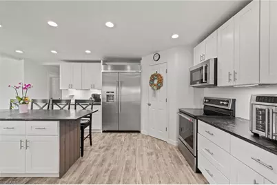 12213 Star Shell Dr, Matlacha Isles, FL 33991 - Photo 17