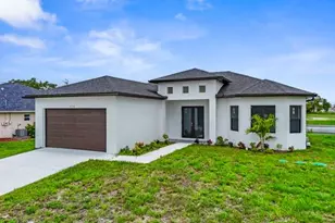 2130 NE 26th St, Cape Coral, FL 33909 - Photo 3