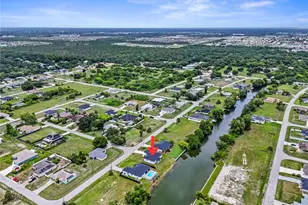 2130 NE 26th St, Cape Coral, FL 33909 - Photo 5