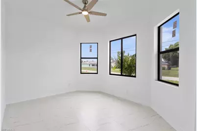 2130 NE 26th St, Cape Coral, FL 33909 - Photo 23