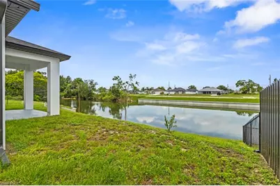 2130 NE 26th St, Cape Coral, FL 33909 - Photo 27