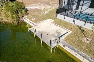 3318 NE 13th Pl, Cape Coral, FL 33909 - Photo 23