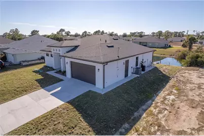 3318 NE 13th Pl, Cape Coral, FL 33909 - Photo 47