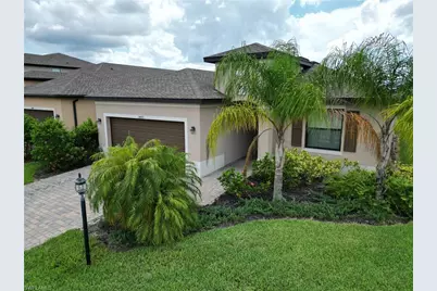 14499 Cantabria Dr, Fort Myers, FL 33905 - Photo 11