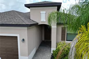 14499 Cantabria Dr, Fort Myers, FL 33905 - Photo 9