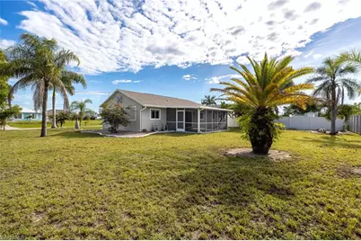 1836 NW 15th St, Cape Coral, FL 33993 - Photo 25
