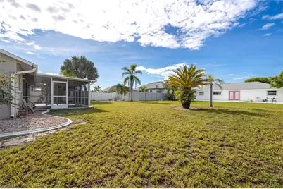 1836 NW 15th St, Cape Coral, FL 33993 - Photo 23