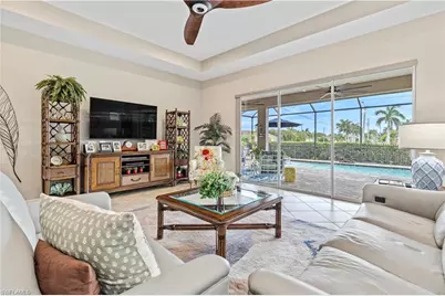2875 Sunset Pointe Cir E, Cape Coral, FL 33914 - Photo 5