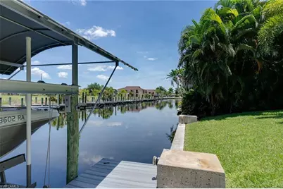 5118 York Ct, Cape Coral, FL 33904 - Photo 31