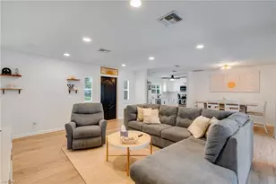 5118 York Ct, Cape Coral, FL 33904 - Photo 7