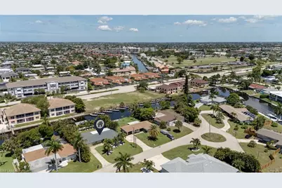5118 York Ct, Cape Coral, FL 33904 - Photo 39
