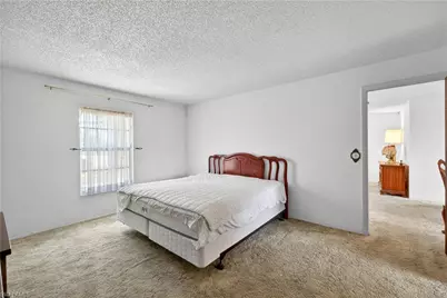 1146 SE 18th St, Cape Coral, FL 33990 - Photo 17