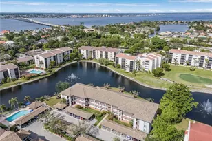 9900 Sunset Cove Ln, Fort Myers, FL 33919 - Photo 23