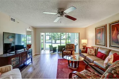 9900 Sunset Cove Ln #114, Fort Myers, FL 33919 - Photo 9
