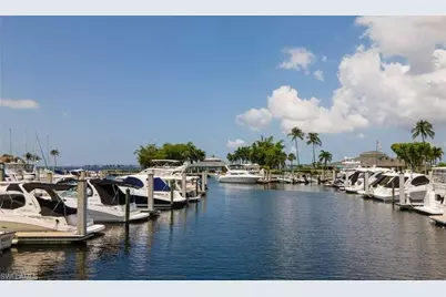 9900 Sunset Cove Ln #114, Fort Myers, FL 33919 - Photo 35