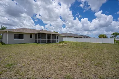 1601 NW 16th Ter, Cape Coral, FL 33993 - Photo 3