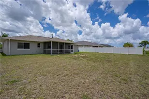 1601 NW 16th Terrace, Cape Coral, FL 33993 - Photo 3