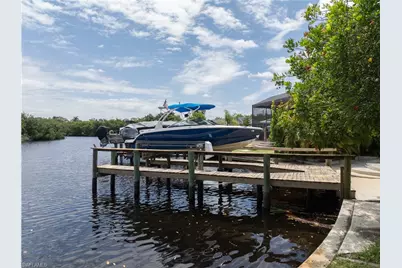 1300 Thompson St, North Fort Myers, FL 33903 - Photo 43