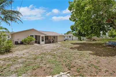 621 SW 29th Ter, Cape Coral, FL 33914 - Photo 27