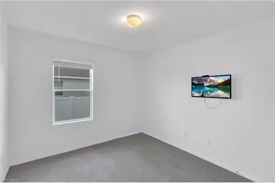 511 SW 26th Ave, Cape Coral, FL 33991 - Photo 7