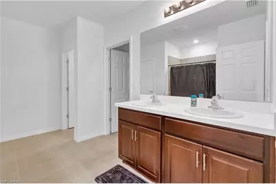 511 SW 26th Ave, Cape Coral, FL 33991 - Photo 19