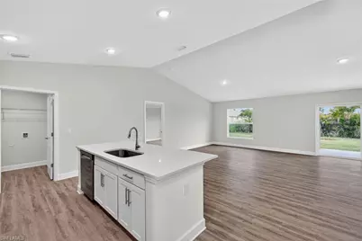2714 NW 3rd Pl, Cape Coral, FL 33993 - Photo 7