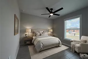 2014 Kismet Pkwy W, Cape Coral, FL 33993 - Photo 3