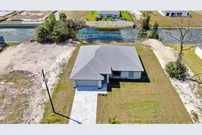 3594 NE 9th Pl, Cape Coral, FL 33909 - Photo 31