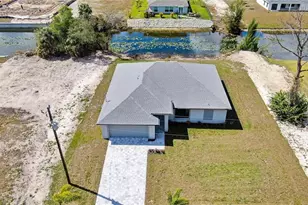 3594 NE 9th Pl, Cape Coral, FL 33909 - Photo 31