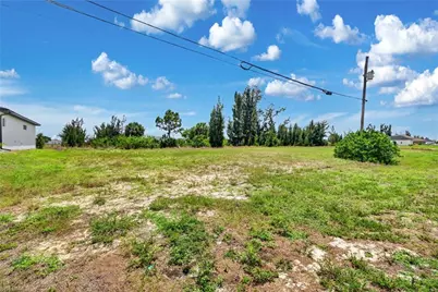 2108 NW 21st St, Cape Coral, FL 33993 - Photo 11