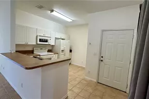 4299 Bellasol Cir, Fort Myers, FL 33916 - Photo 5