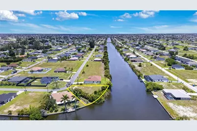 2746 NW 10th St, Cape Coral, FL 33993 - Photo 7