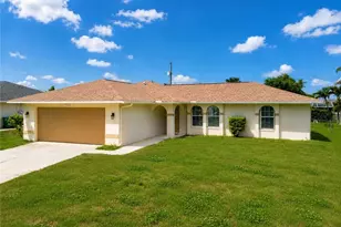 1729 NE 22nd St, Cape Coral, FL 33909 - Photo 21