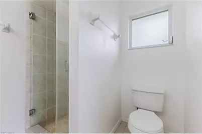 1729 NE 22nd St, Cape Coral, FL 33909 - Photo 13