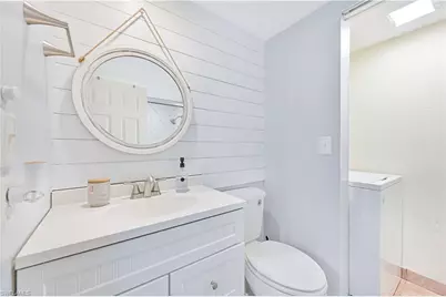 1520 Park Meadows Dr #2, Fort Myers, FL 33907 - Photo 11