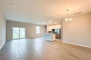 512 NW 25th Ave, Cape Coral, FL 33993 - Photo 9